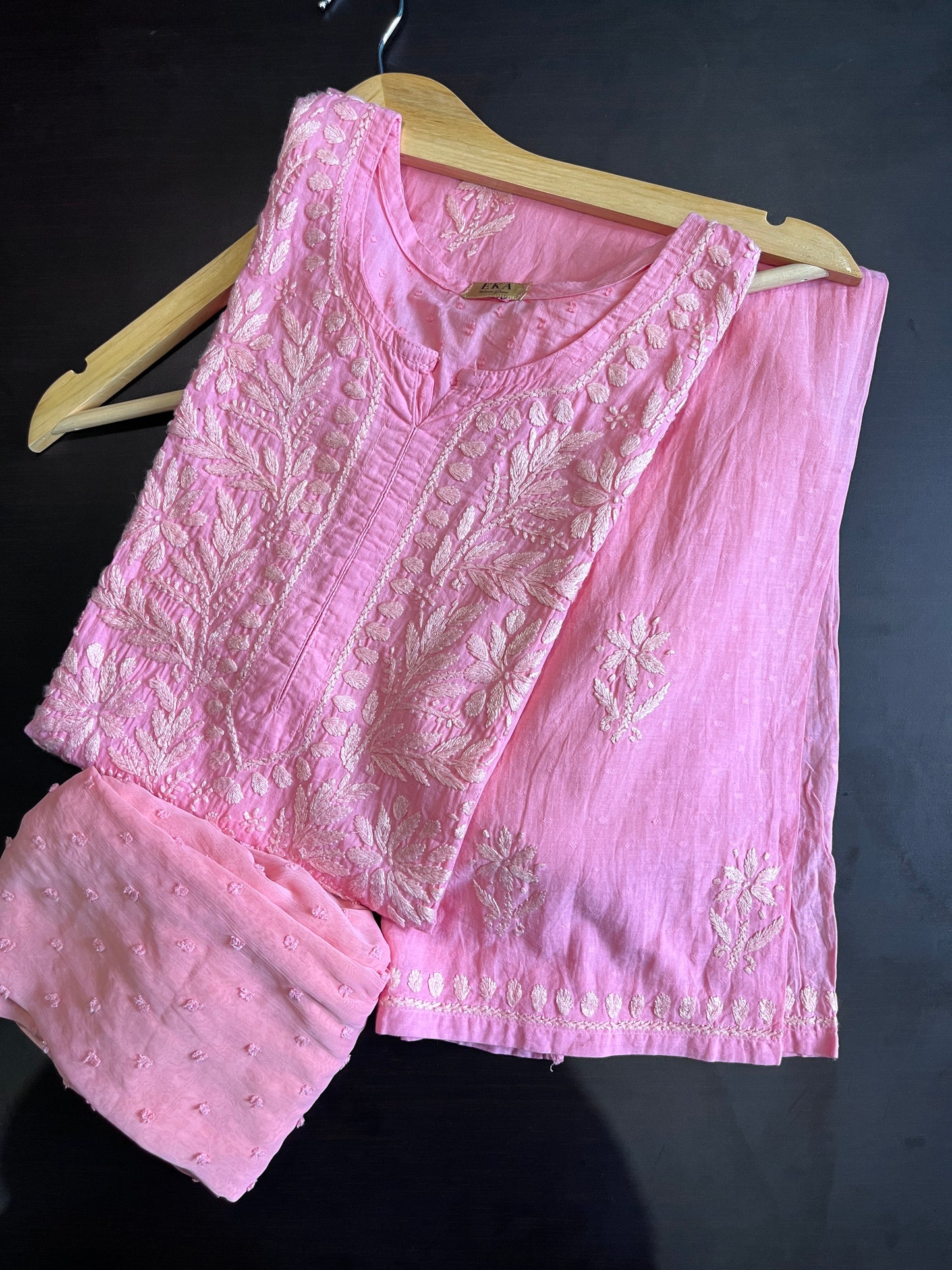 Eka Hand Embroidered Pink 3 Piece Cotton Suit Set.